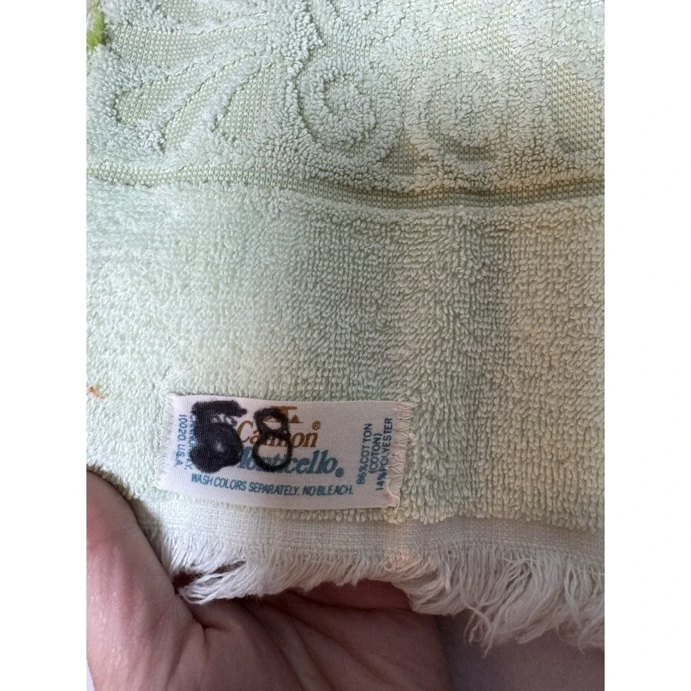 Cannon Monticello Vintage Bath Towel Sculpted Fringe Mint Green USA Retro 80s
